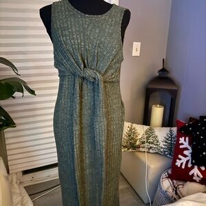 SHEIN Textured Midi Dress in Forest Green